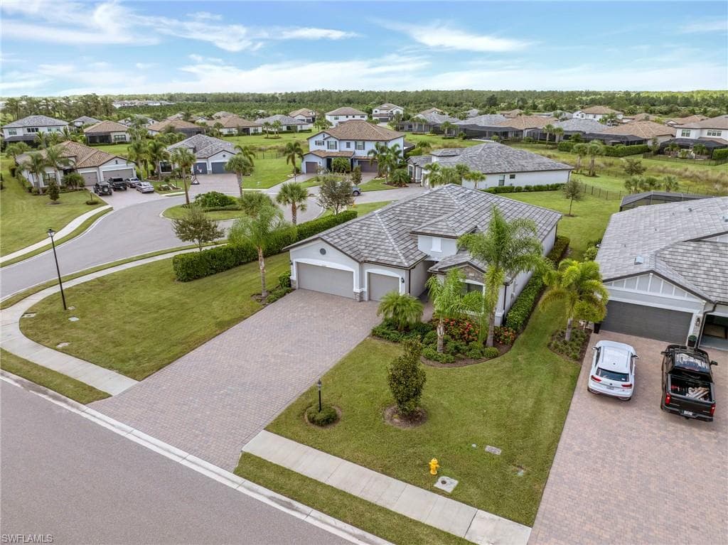 17586 Ashcomb Way, Estero, FL 33928-37