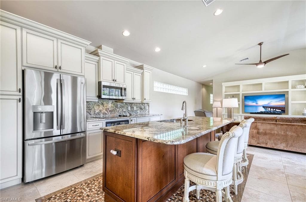 3130 Terramar Ct, Naples, FL 34119-11
