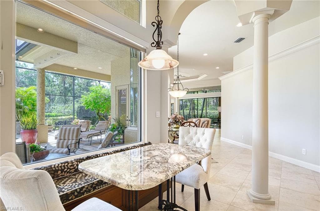 3130 Terramar Ct, Naples, FL 34119-12