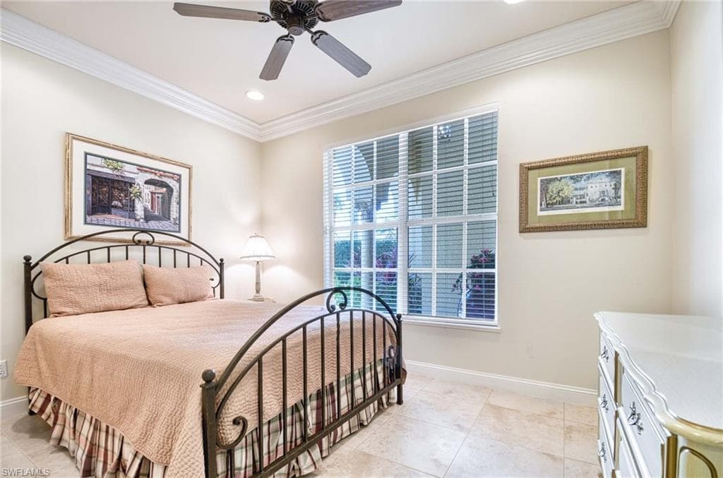 3130 Terramar Ct, Naples, FL 34119-23