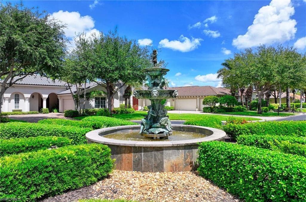 3130 Terramar Ct, Naples, FL 34119-35