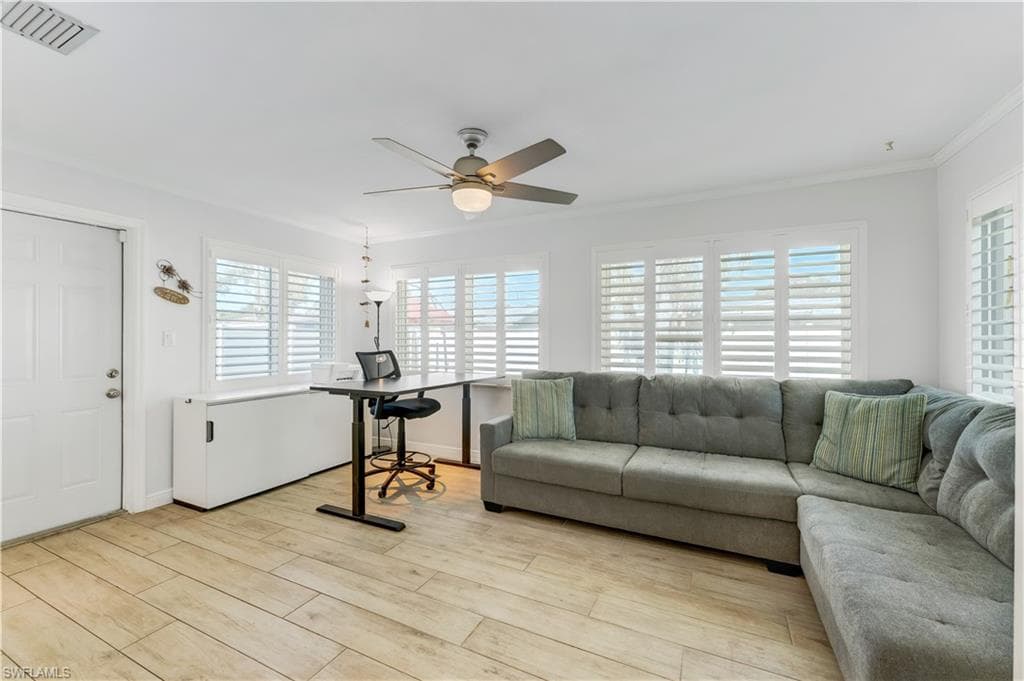 1510 San Diego, Dunedin, FL 34698-10