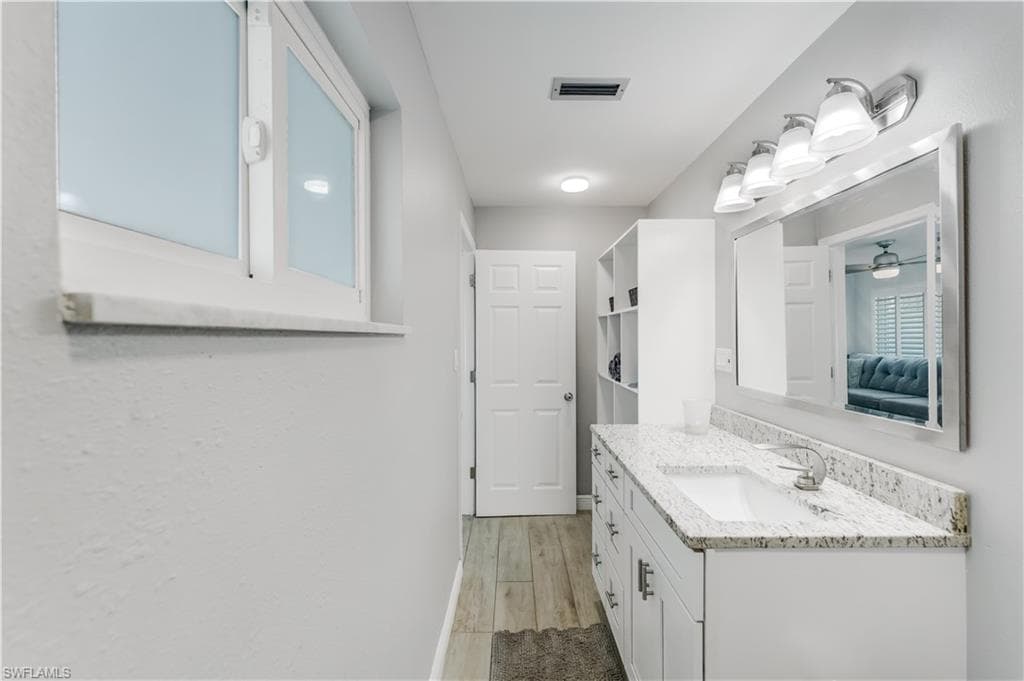 1510 San Diego, Dunedin, FL 34698-13