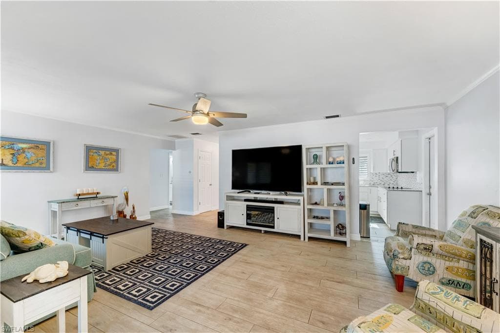 1510 San Diego, Dunedin, FL 34698-15