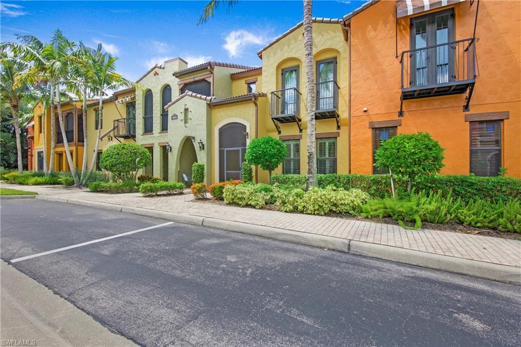 9064 Capistrano St N 5002, Naples, FL 34113-29