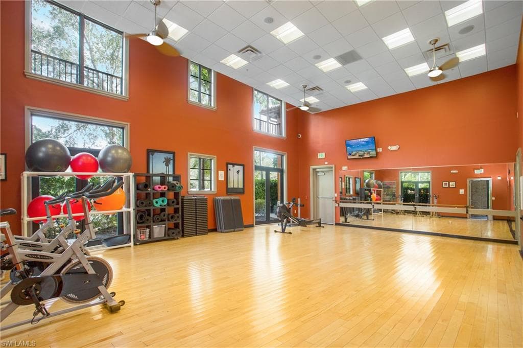 9064 Capistrano St N 5002, Naples, FL 34113-37