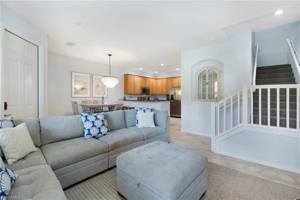 9064 Capistrano St N 5002, Naples, FL 34113-5