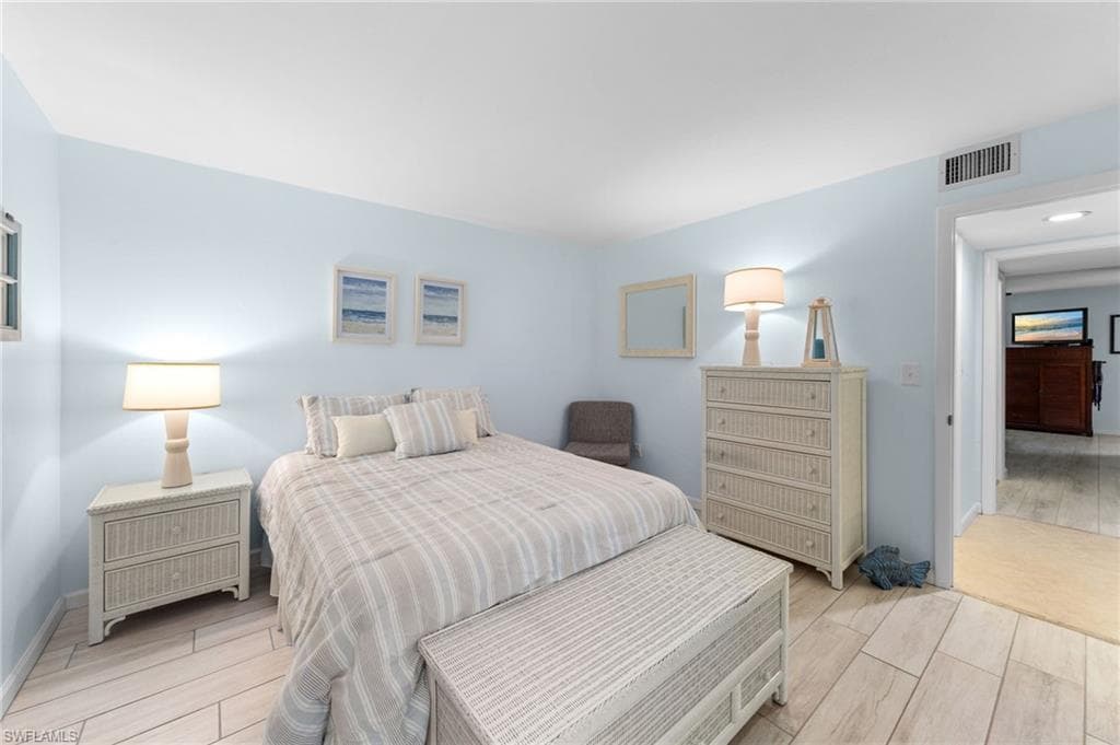 3850 Estero Bay Ln F10, Naples, FL 34112-18