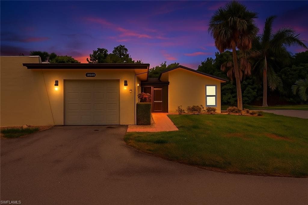 3850 Estero Bay Ln F10, Naples, FL 34112-1