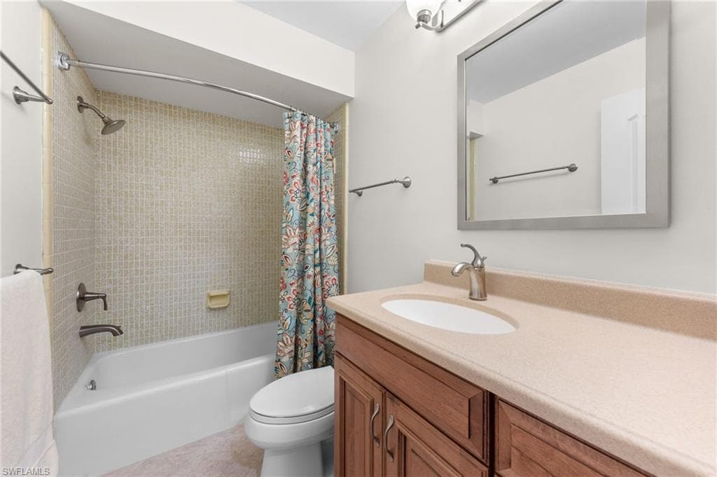 3850 Estero Bay Ln F10, Naples, FL 34112-19