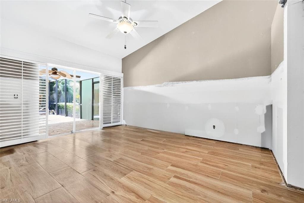16190 Kelly Woods Dr, Fort Myers, FL 33908-16