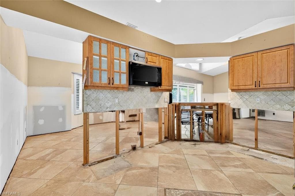 16190 Kelly Woods Dr, Fort Myers, FL 33908-8