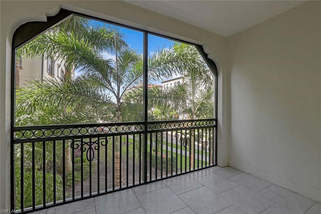 16436 Carrara Way 5-101, Naples, FL 34110-23