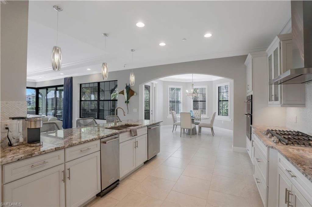 16436 Carrara Way 5-101, Naples, FL 34110-8