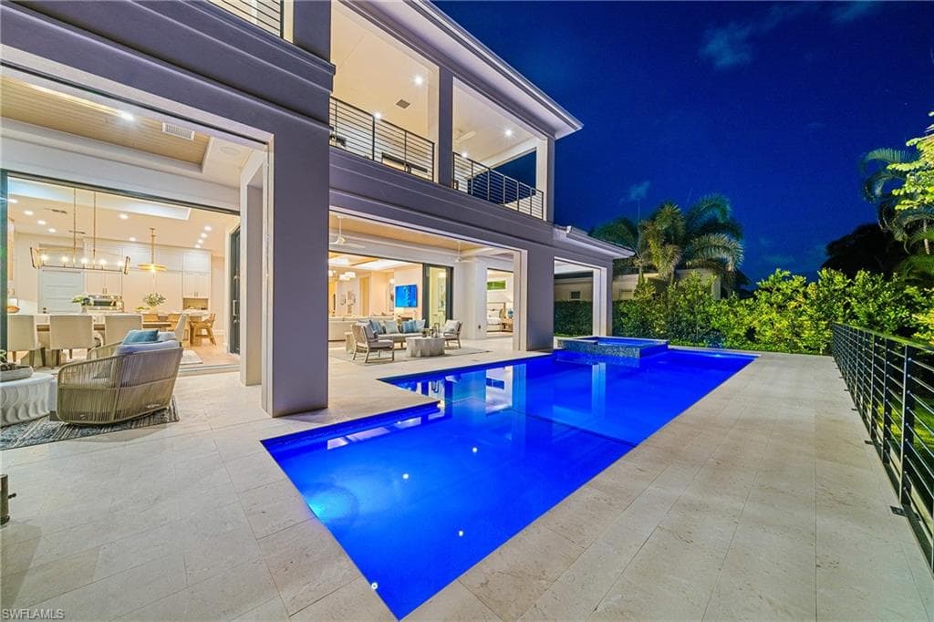 448 Devils Ln, Naples, FL 34103-13