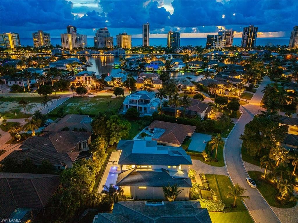 448 Devils Ln, Naples, FL 34103-14