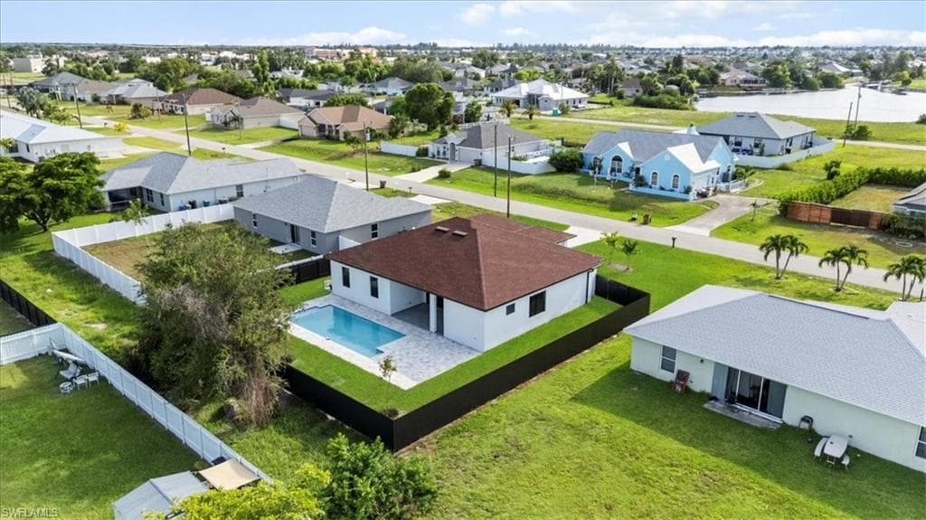 27 8th Pl, Cape Coral, FL 33991-14