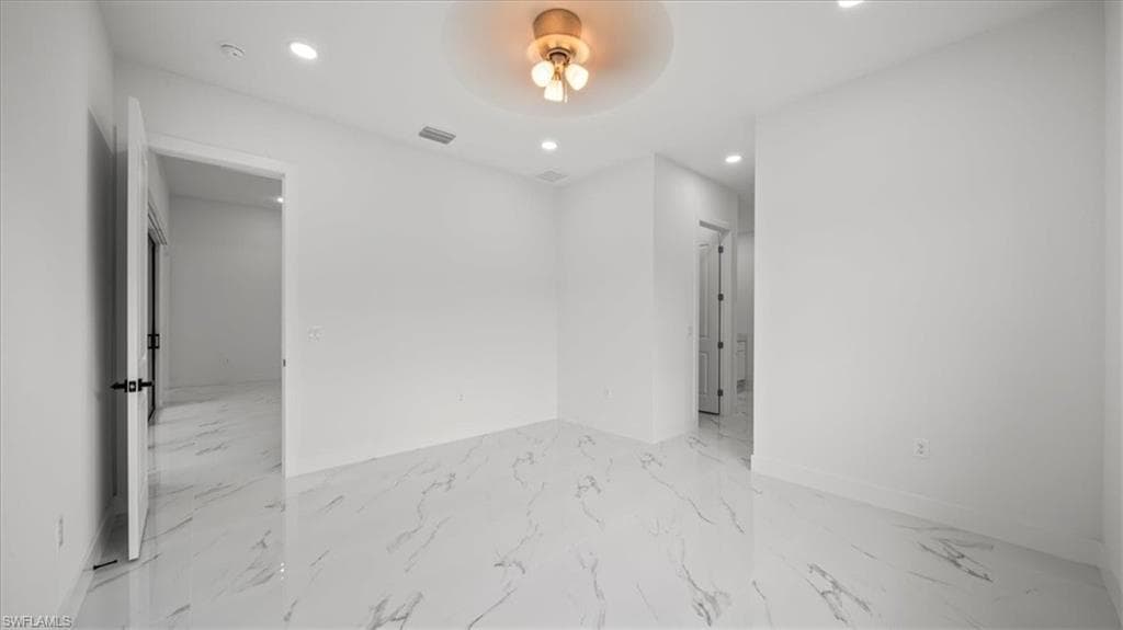 27 8th Pl, Cape Coral, FL 33991-30