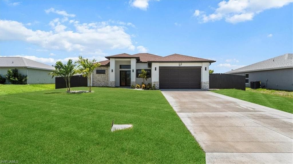 27 8th Pl, Cape Coral, FL 33991-6
