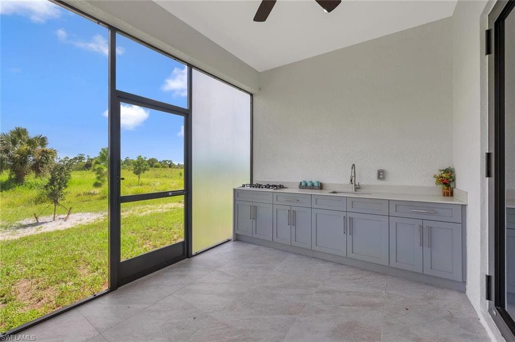 4276 72nd Ave NE, Naples, FL 34120-10