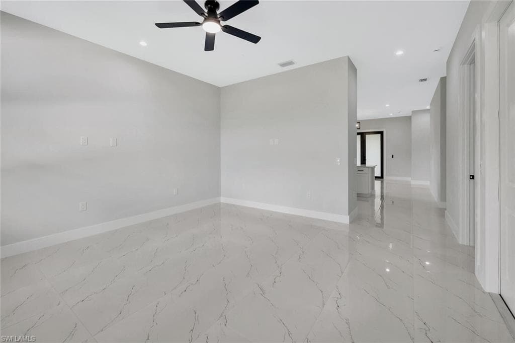 4276 72nd Ave NE, Naples, FL 34120-3