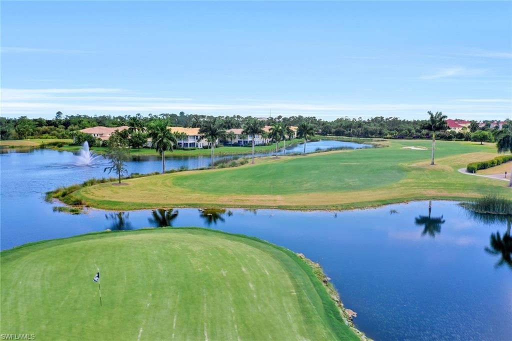 4843 Hampshire Ct 204, Naples, FL 34112-1