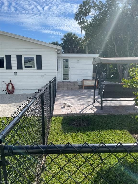 313 Copeland Ave N, Everglades City, Fl 34139-10