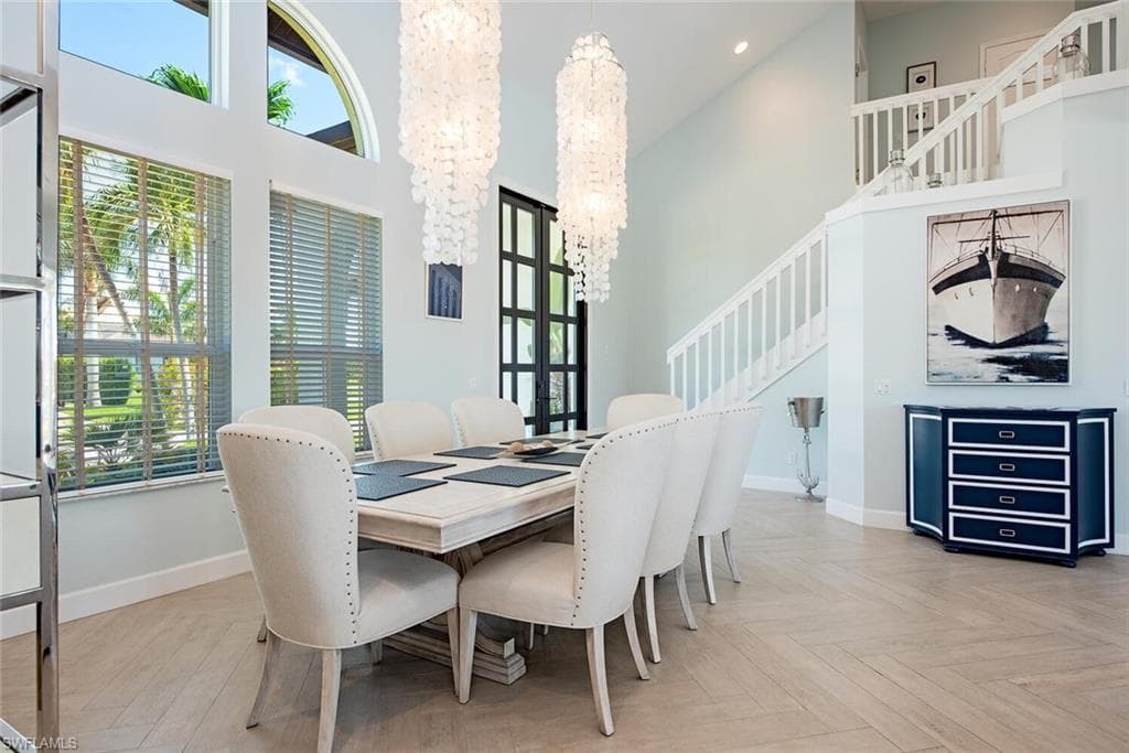 1281 Aruba Ct, Marco Island, FL 34145-9