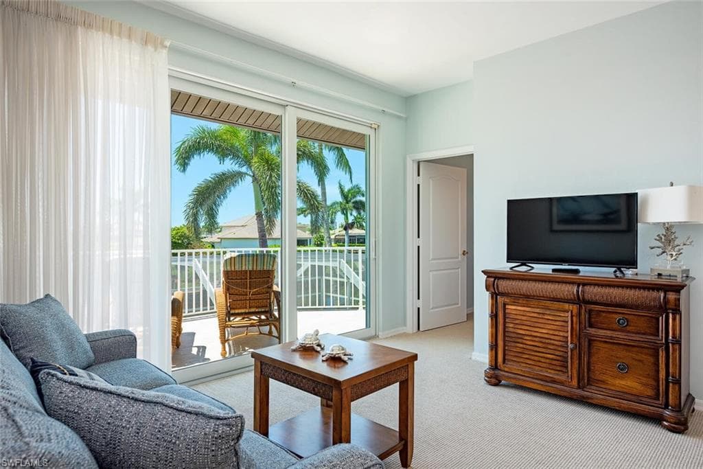 1281 Aruba Ct, Marco Island, FL 34145-18
