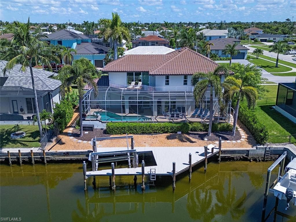 1281 Aruba Ct, Marco Island, FL 34145-24