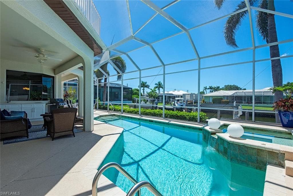 1281 Aruba Ct, Marco Island, FL 34145-4