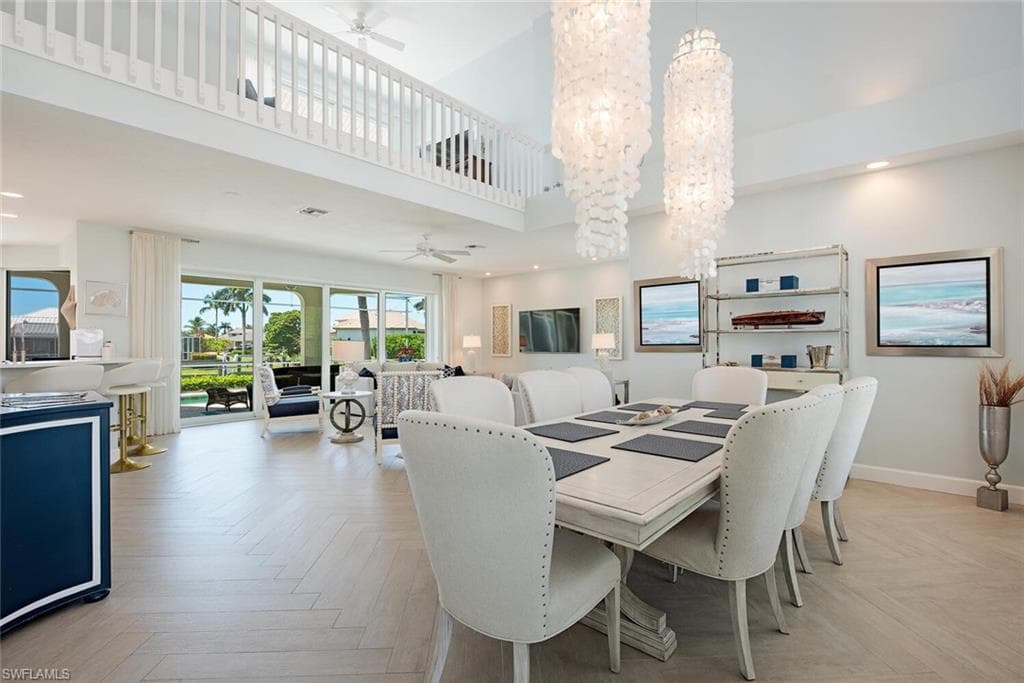 1281 Aruba Ct, Marco Island, FL 34145-8