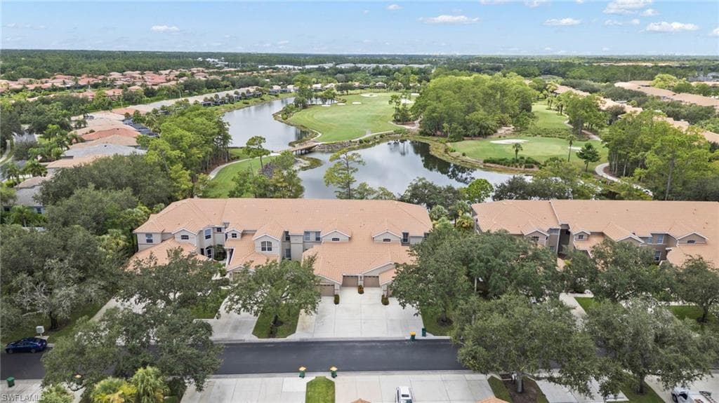 8570 Danbury Blvd 204, Naples, FL 34120-11