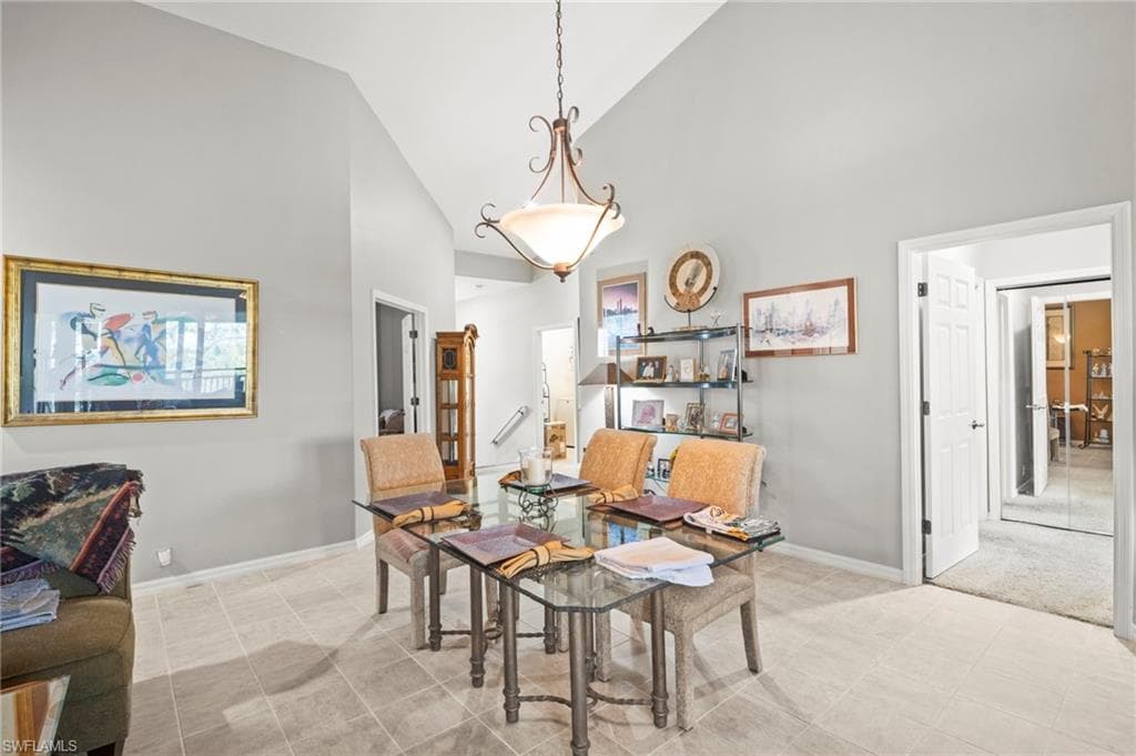 8570 Danbury Blvd 204, Naples, FL 34120-5