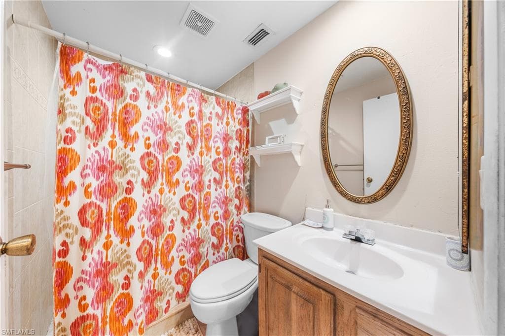 461 16th St SE, Naples, FL 34117-17