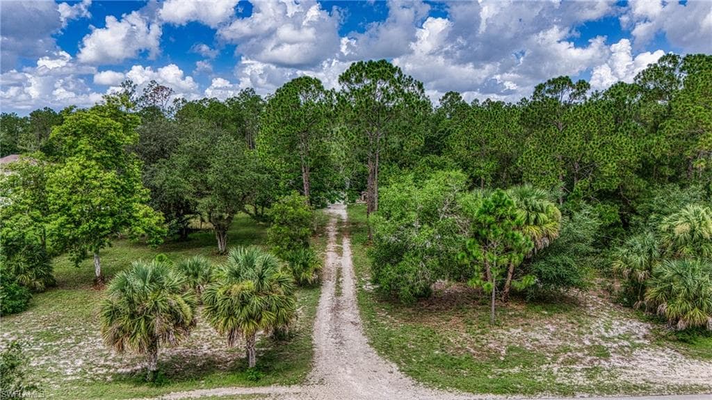 461 16th St SE, Naples, FL 34117-28