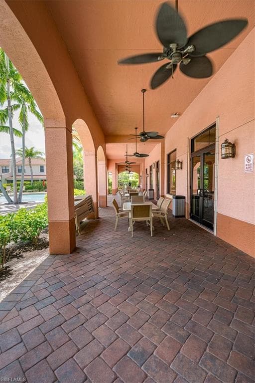 7918 Bristol Cir, Naples, FL 34120-39