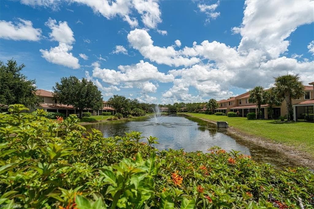 7918 Bristol Cir, Naples, FL 34120-46