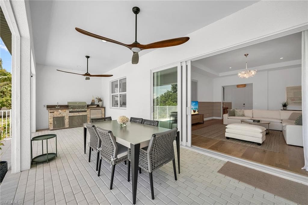 4584 Alhambra Cir, Naples, FL 34103-29