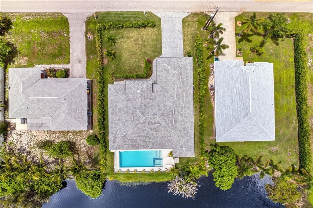4584 Alhambra Cir, Naples, FL 34103-47