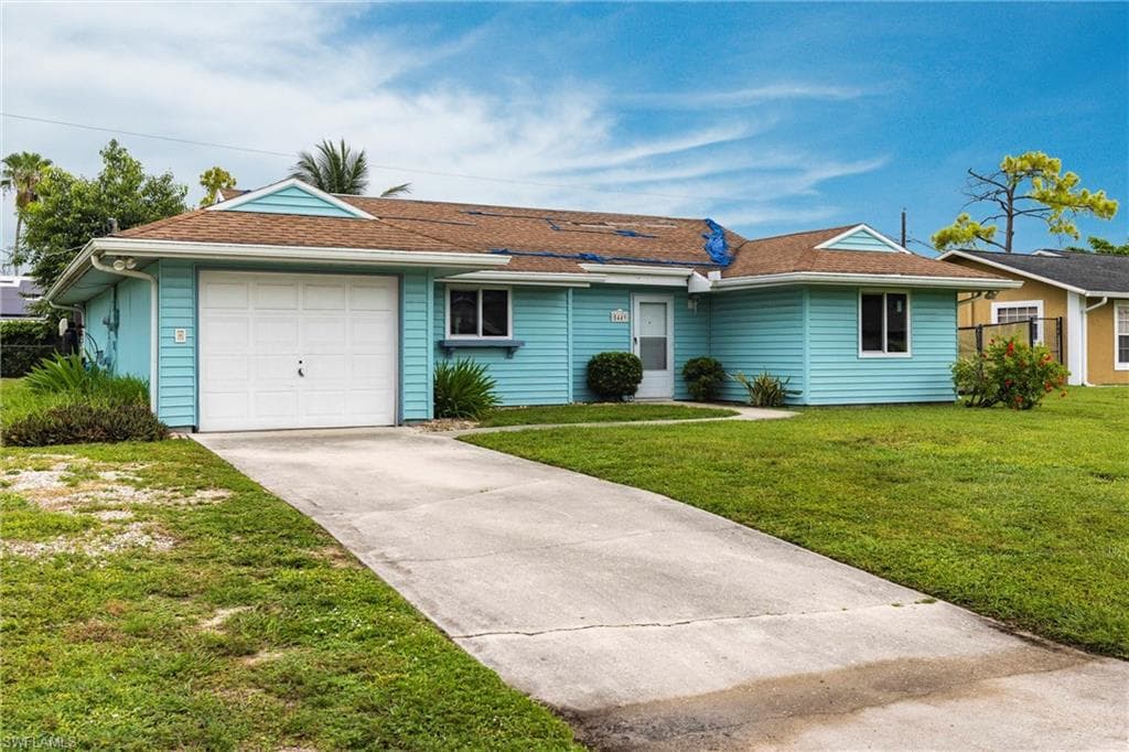 5449 27th Ave SW, Naples, FL 34116-21