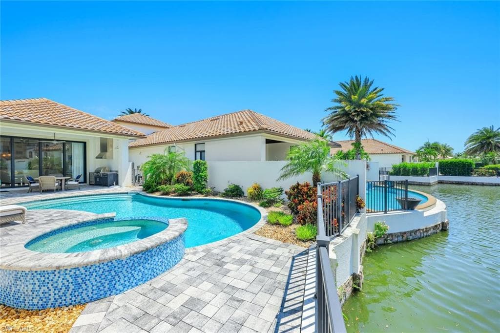 16484 Talis Park Dr, Naples, FL 34110-1