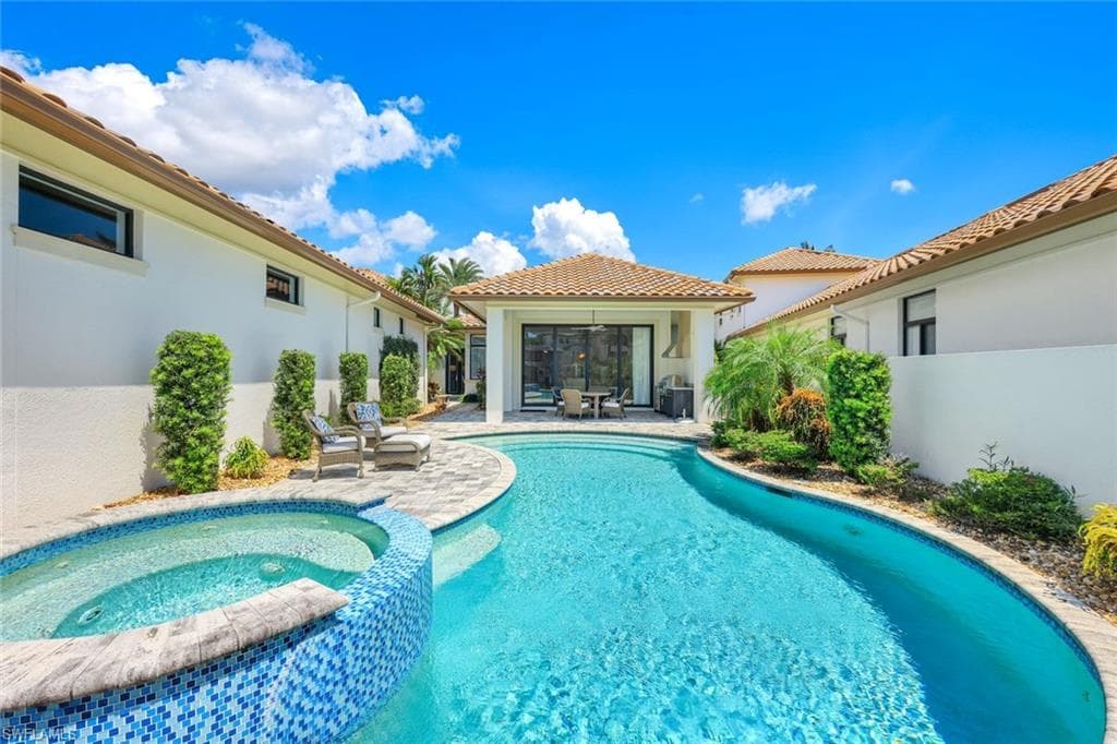 16484 Talis Park Dr, Naples, FL 34110-29