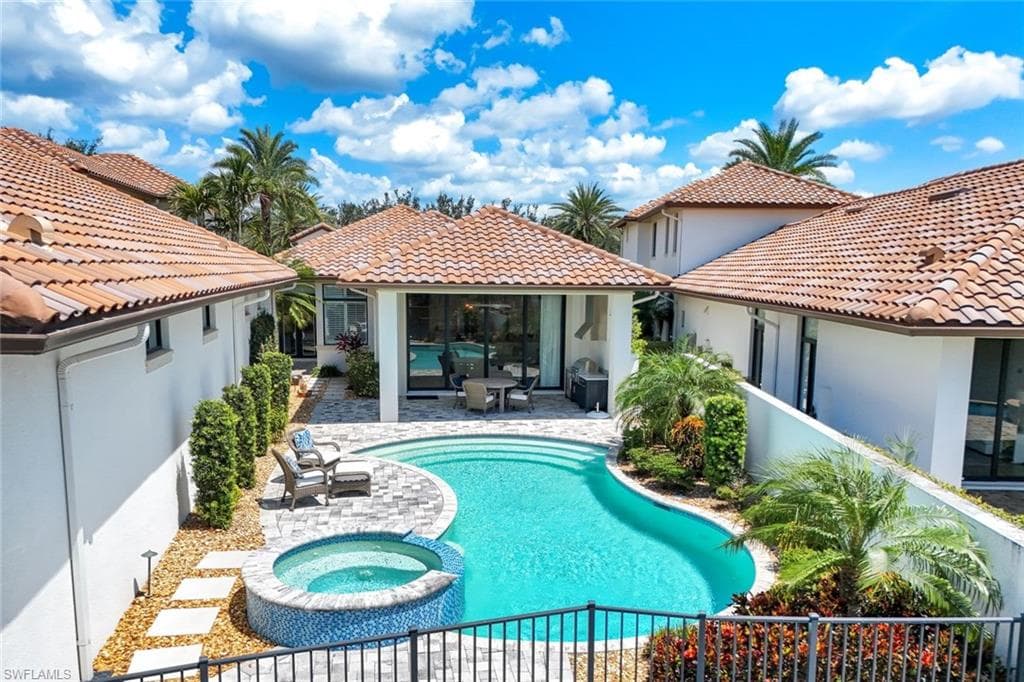 16484 Talis Park Dr, Naples, FL 34110-30