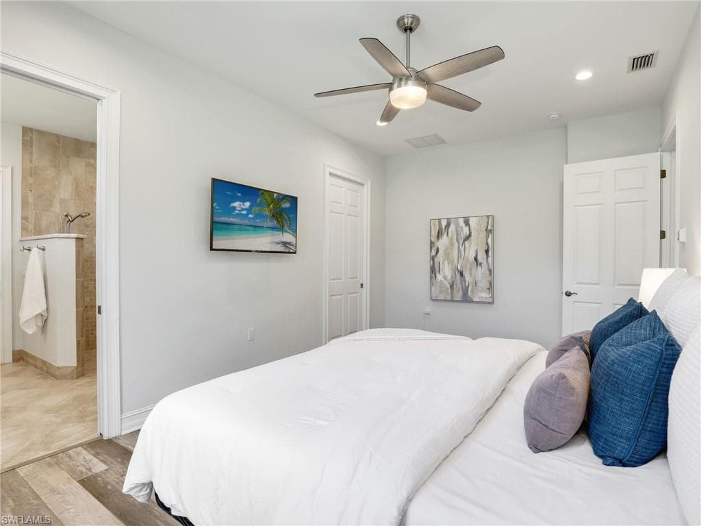 4445 5th Ave SW, Naples, FL 34119-17