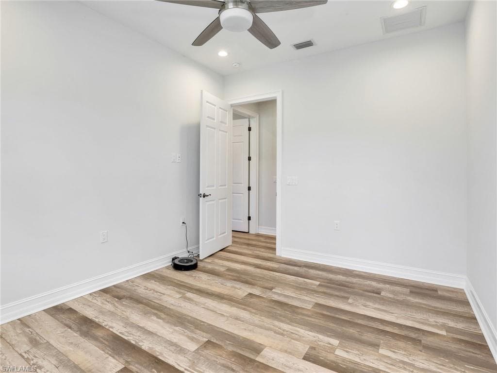 4445 5th Ave SW, Naples, FL 34119-30