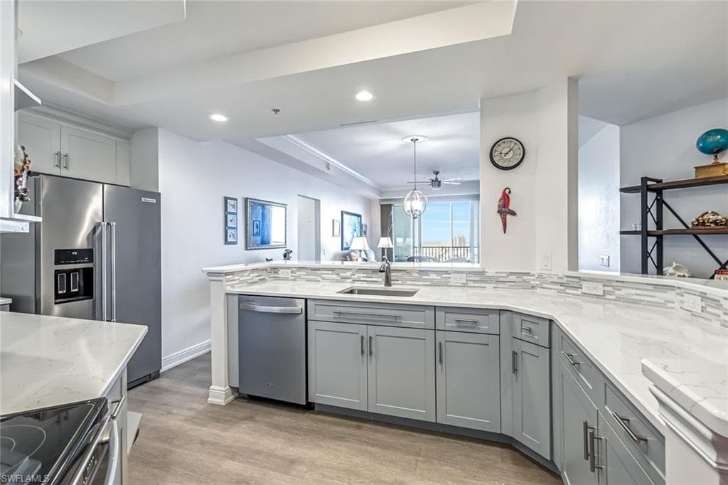 2743 1st St 2303, Fort Myers, FL 33916-19