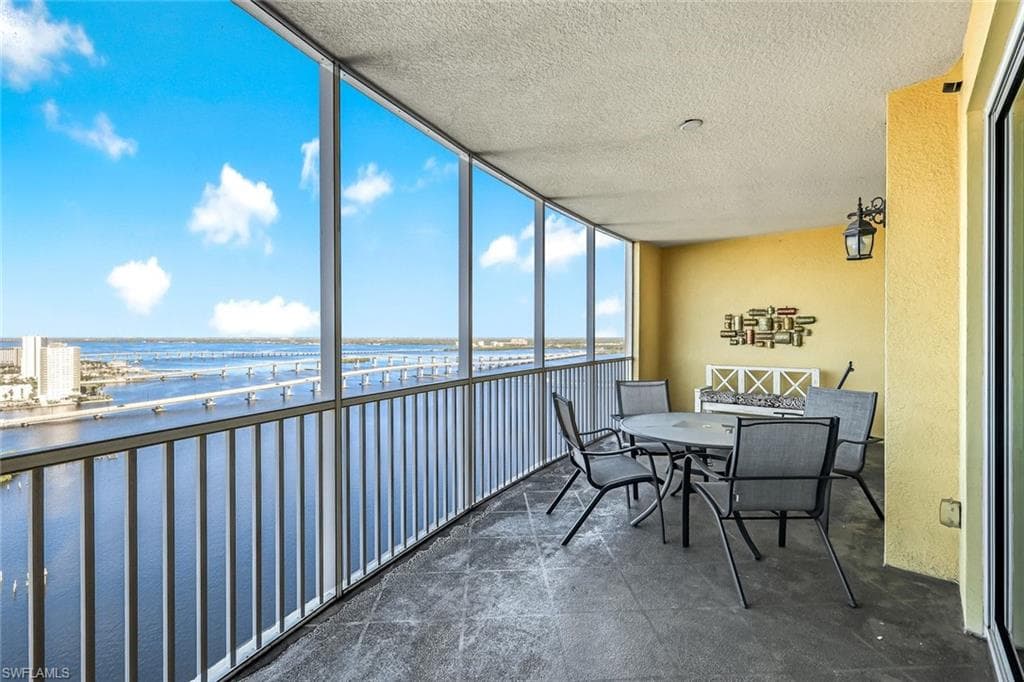 2743 1st St 2303, Fort Myers, FL 33916-34