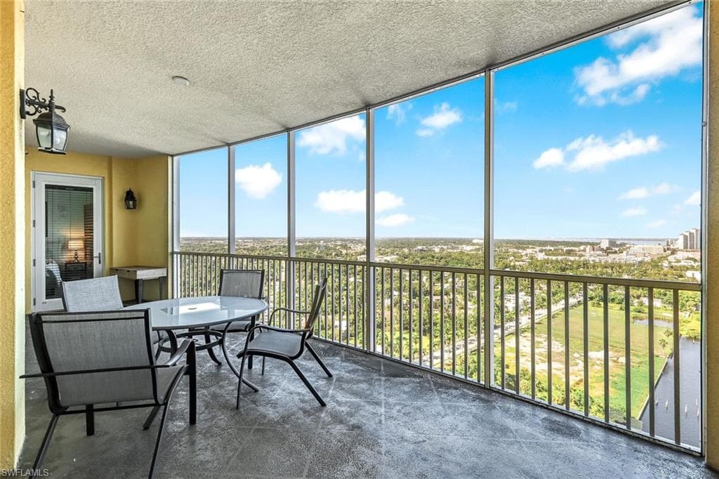 2743 1st St 2303, Fort Myers, FL 33916-35