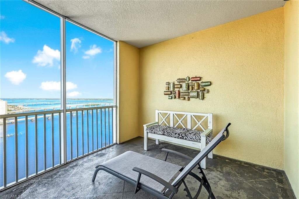 2743 1st St 2303, Fort Myers, FL 33916-36